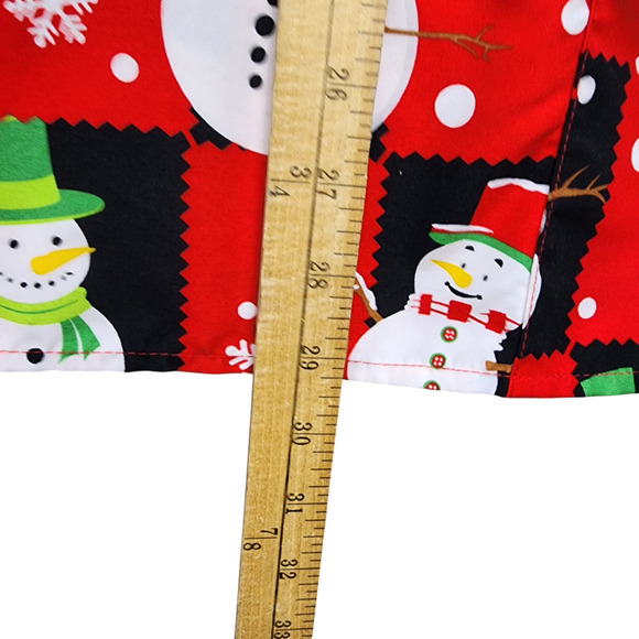 Divine Curves Medical Scrub Top SIZE 3X Short Sleeve Wintery Snowmen Soft Nurse - Picture 9 of 13
